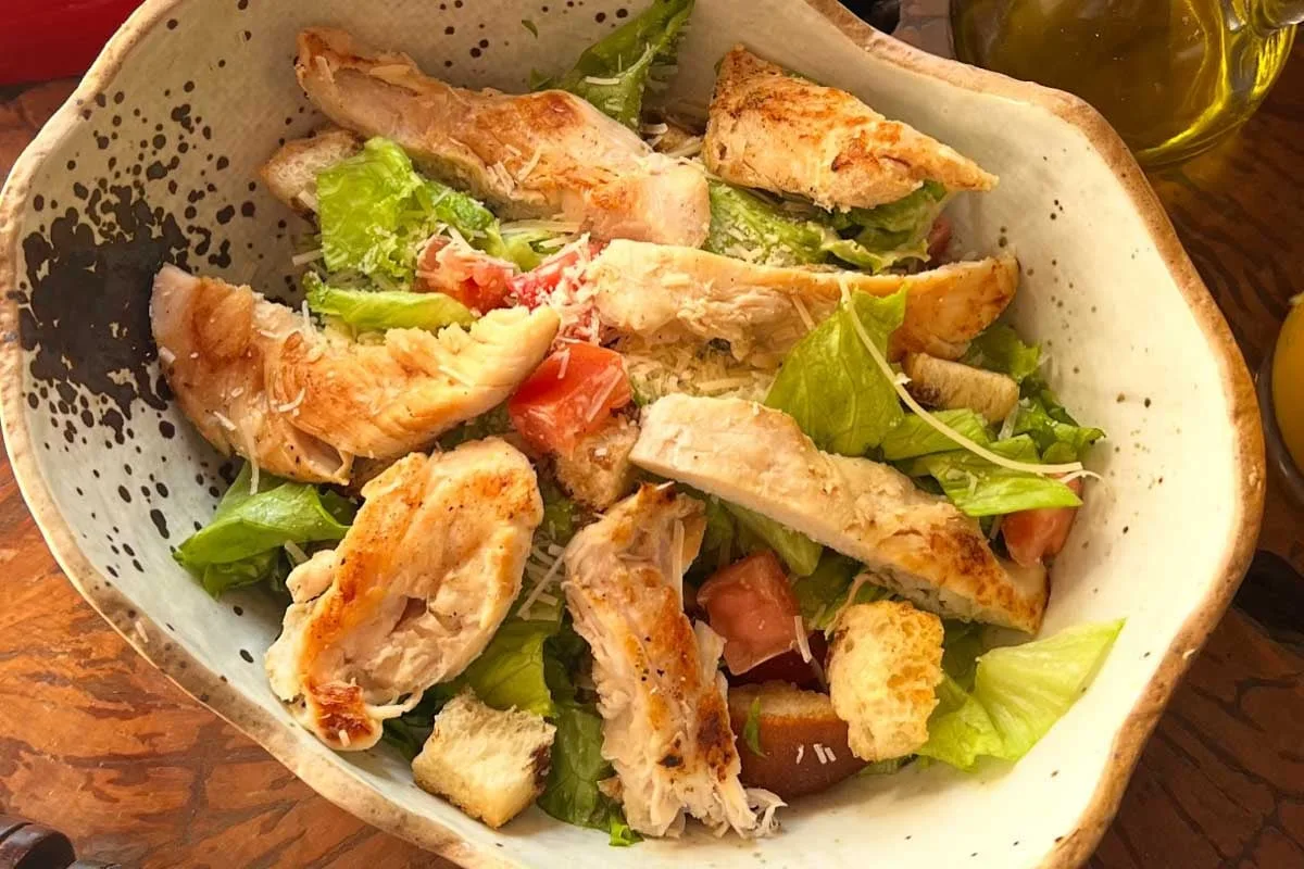 La Muzzer&iacute;a in Santa Marta Colombia (2)