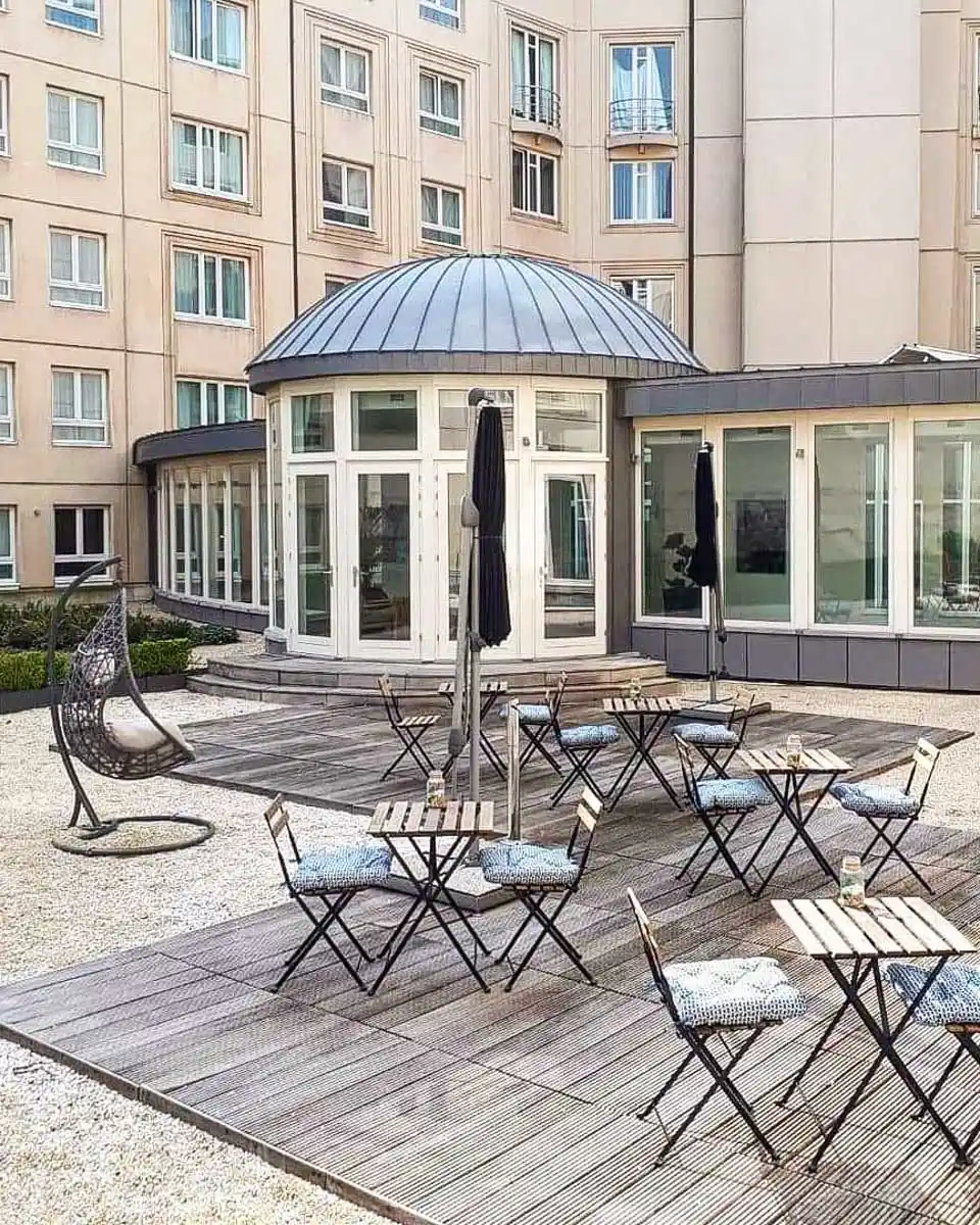 Outdoor terrace at Hilton Garden Inn Brussels City Centre