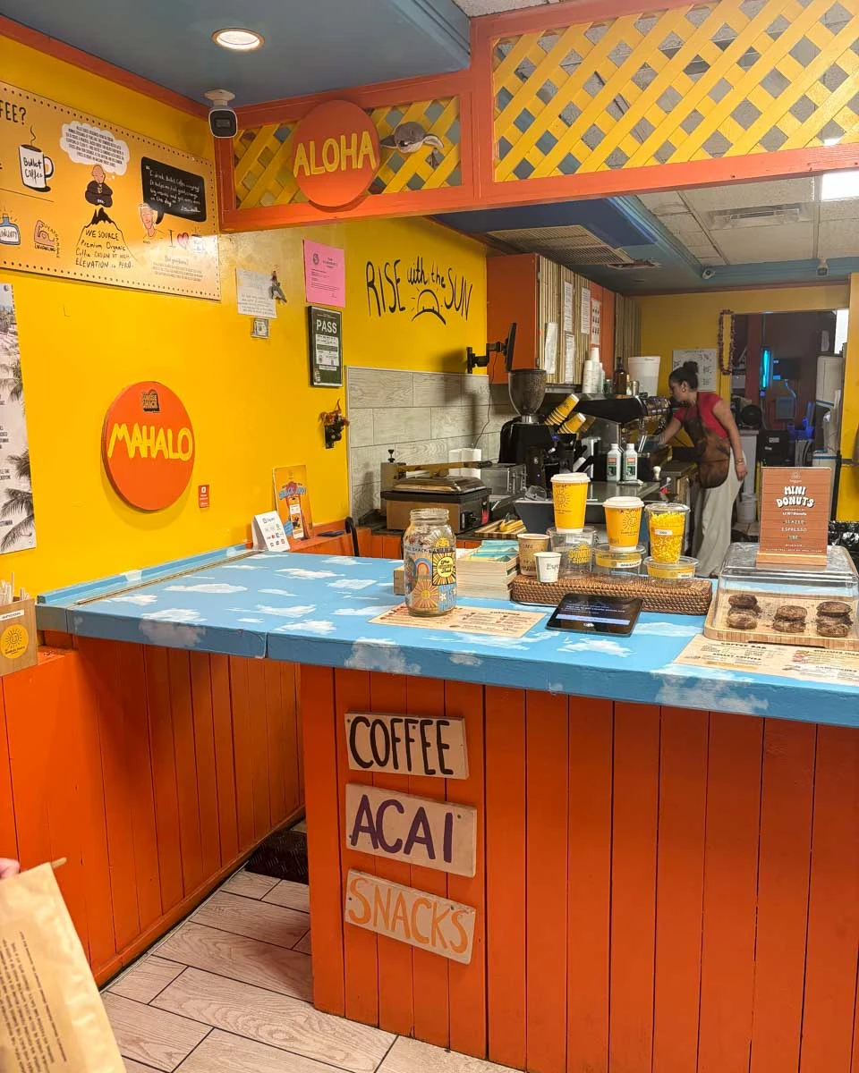 The Sunrise Shack on North Shore Oahu Hawaii (1)