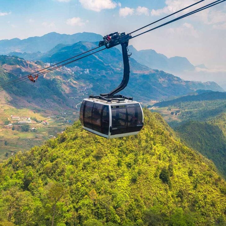 Fansipan Cable Car in Sapa Vietnam (1)