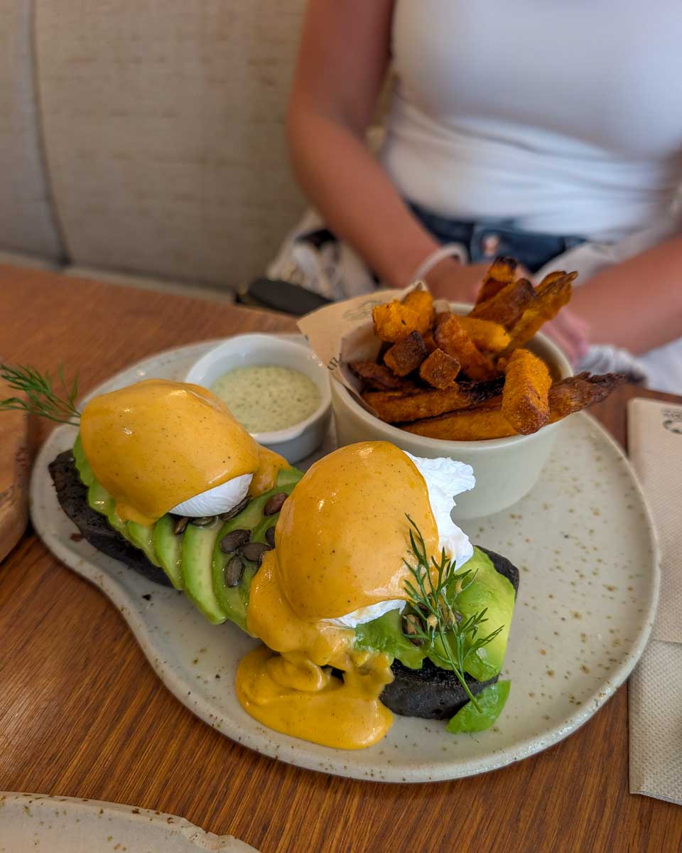 Bloome By Sasha in Barcelona Spain (2)