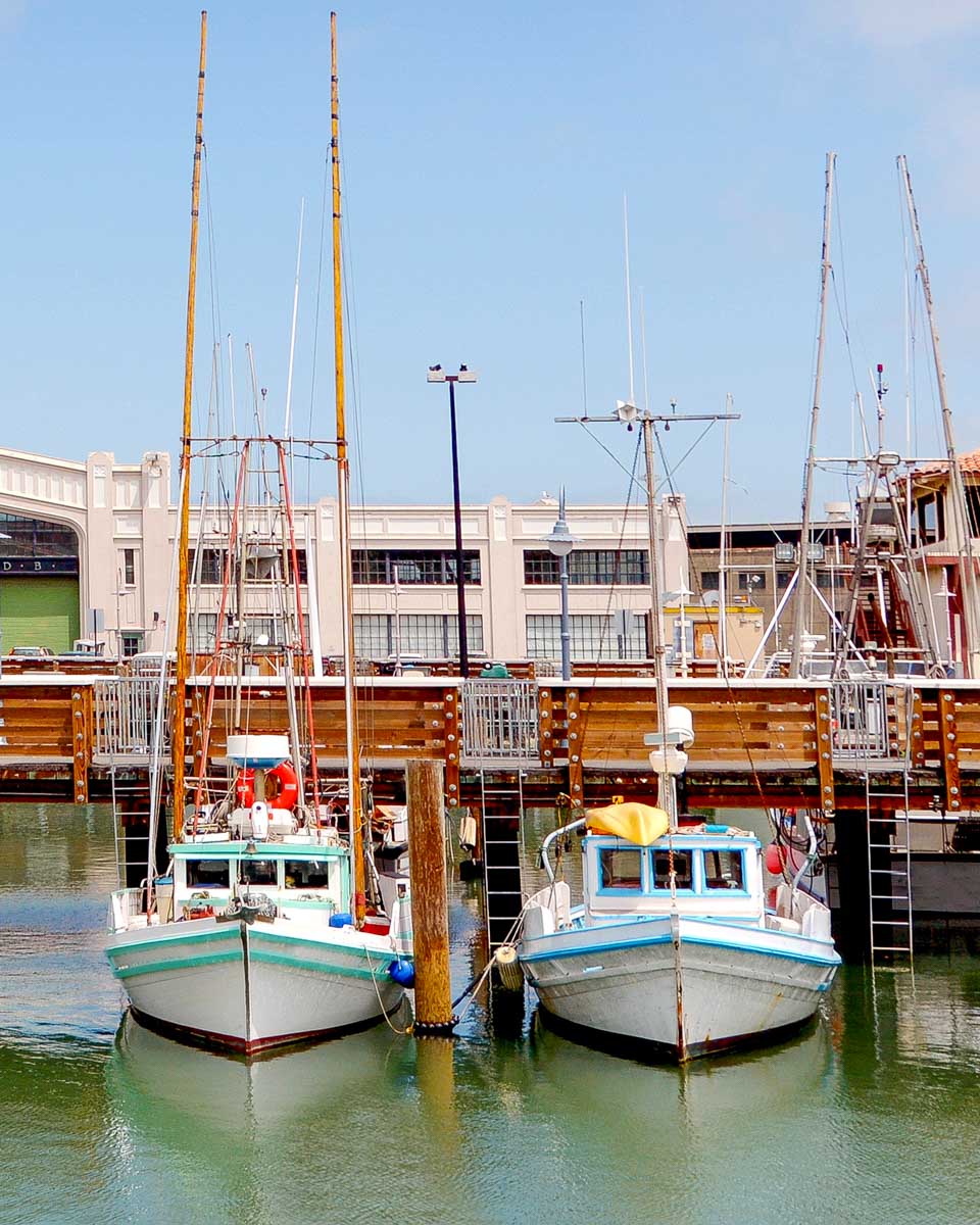 Boats at Fishermans Wharf San Francisco Calidornia (2)