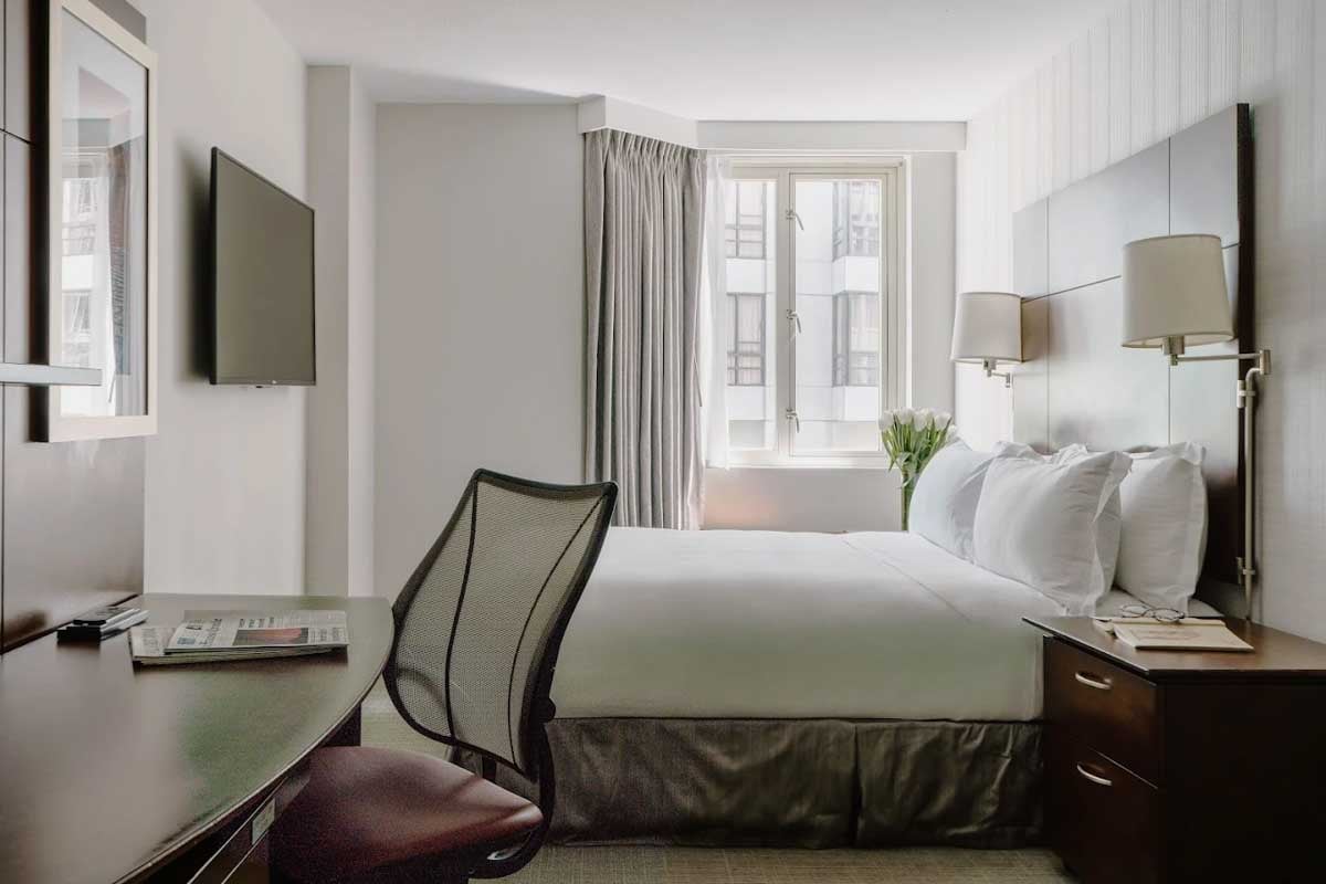 Club Quarters Hotel Embarcadero, San Francisco in San Francisco California