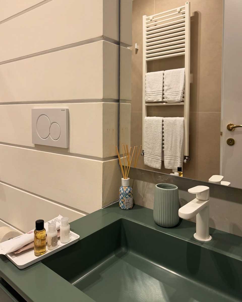 Conte Relais Suite in Naples Italy 1