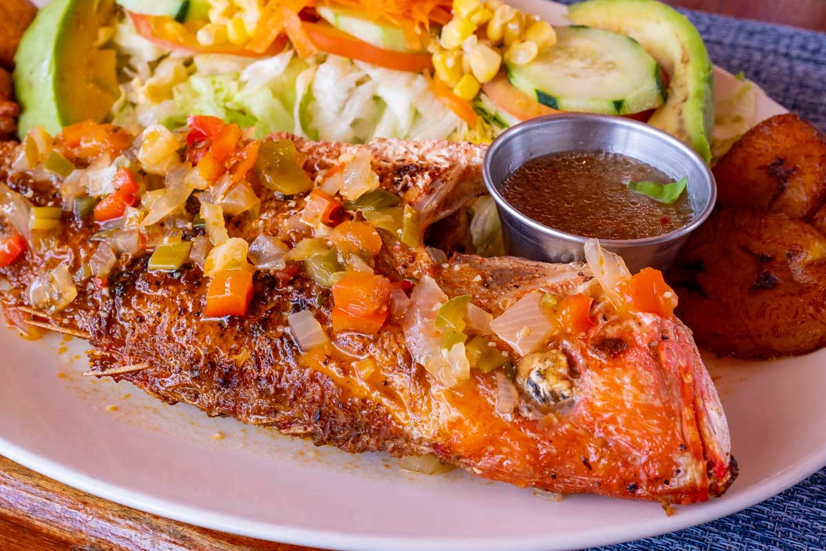 Fish-dinner-served-creole-style-on-Mauritius