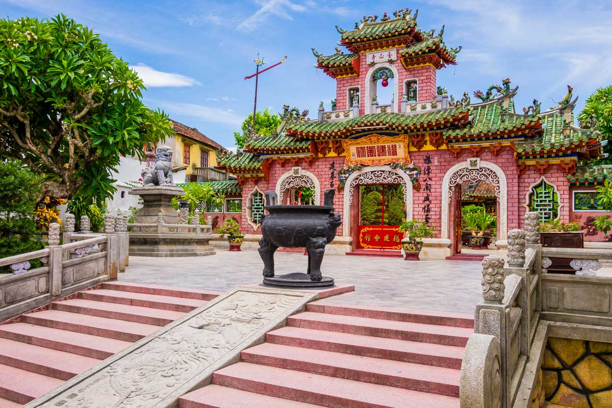 Gate of Phuc Kien Assembly Hall, Hoi An, Vietnam