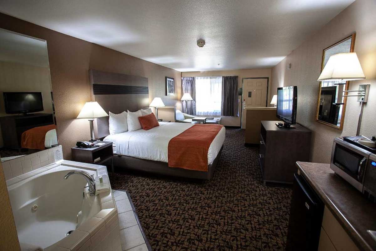 Hawthorn-Suites-by-Wyndham-Napa-Valley-in-Napa-Valley-California