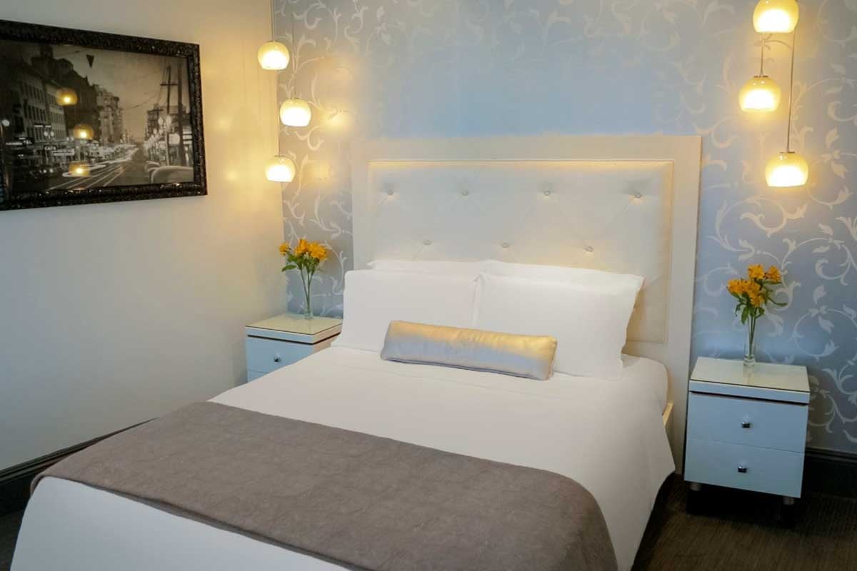 La Pensione Hotel in san Diego California