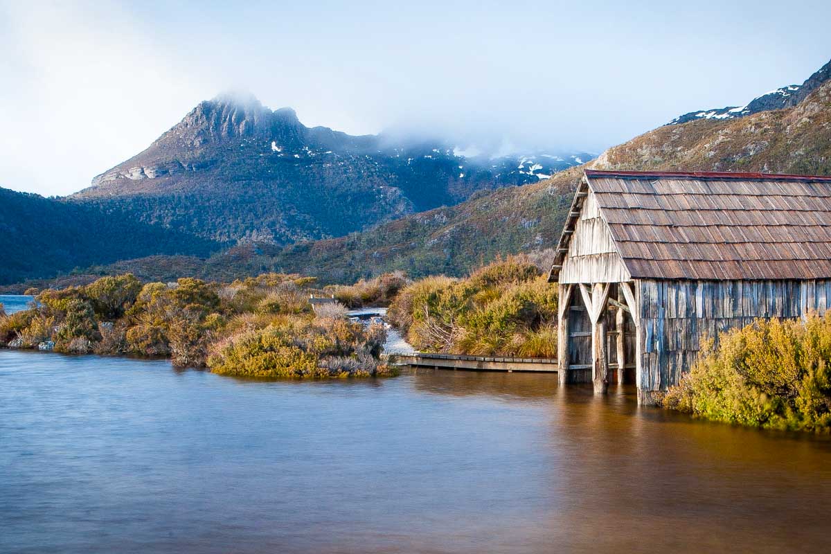 Looking at Cradle Mountain and Dove lake near Launceston, Tasmania