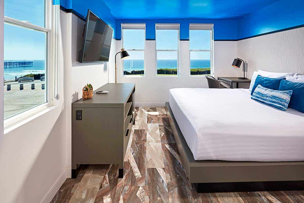 Pacific View Inn in San Diego California