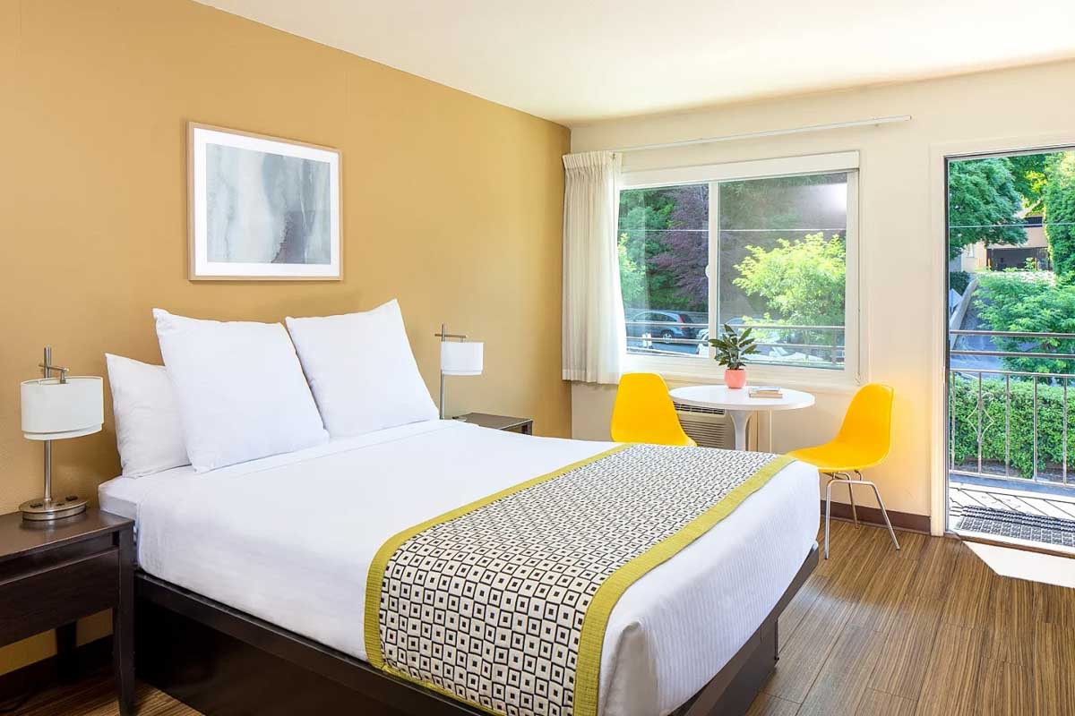 Park Lane Suites & Inn in Portland Oregon