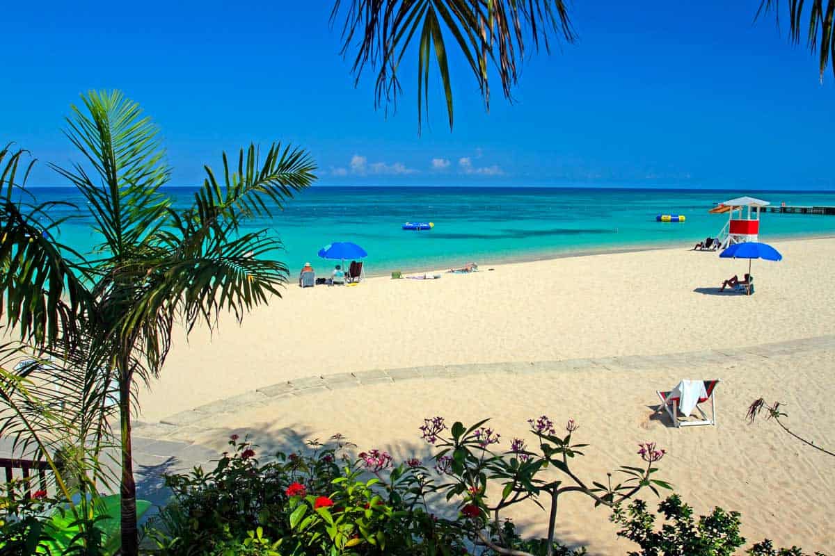 People at Doctors Cave Beach, Montego Bay, Jamaica 1