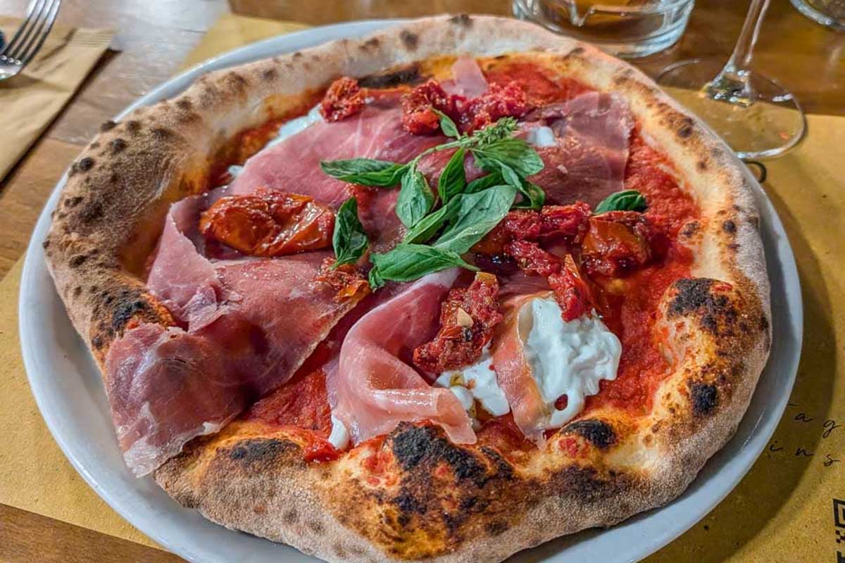 Pizza-eaten-in Houston Texas