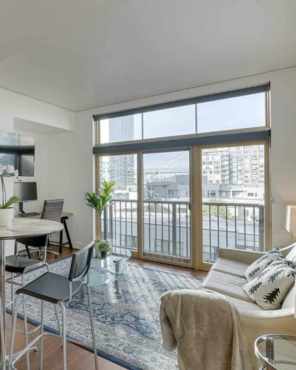 Renu Suites at The Burlington Portland in Portland Oregon (1)