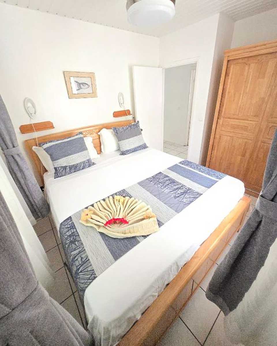 Secret Spot Lagoon Dream in Moorea, French Polynesia (2)