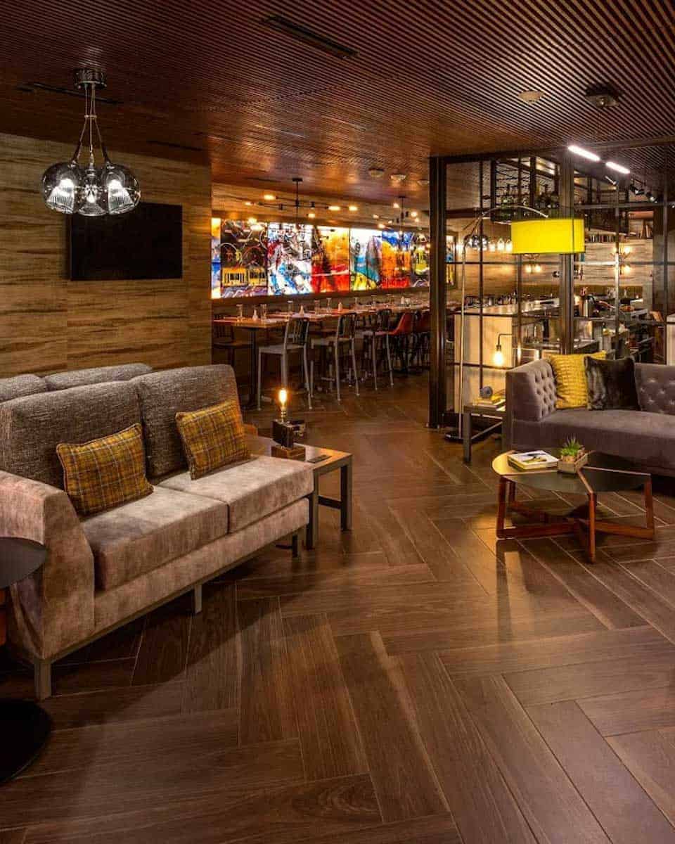 Silver Cloud Hotel in Portland Oregon 1