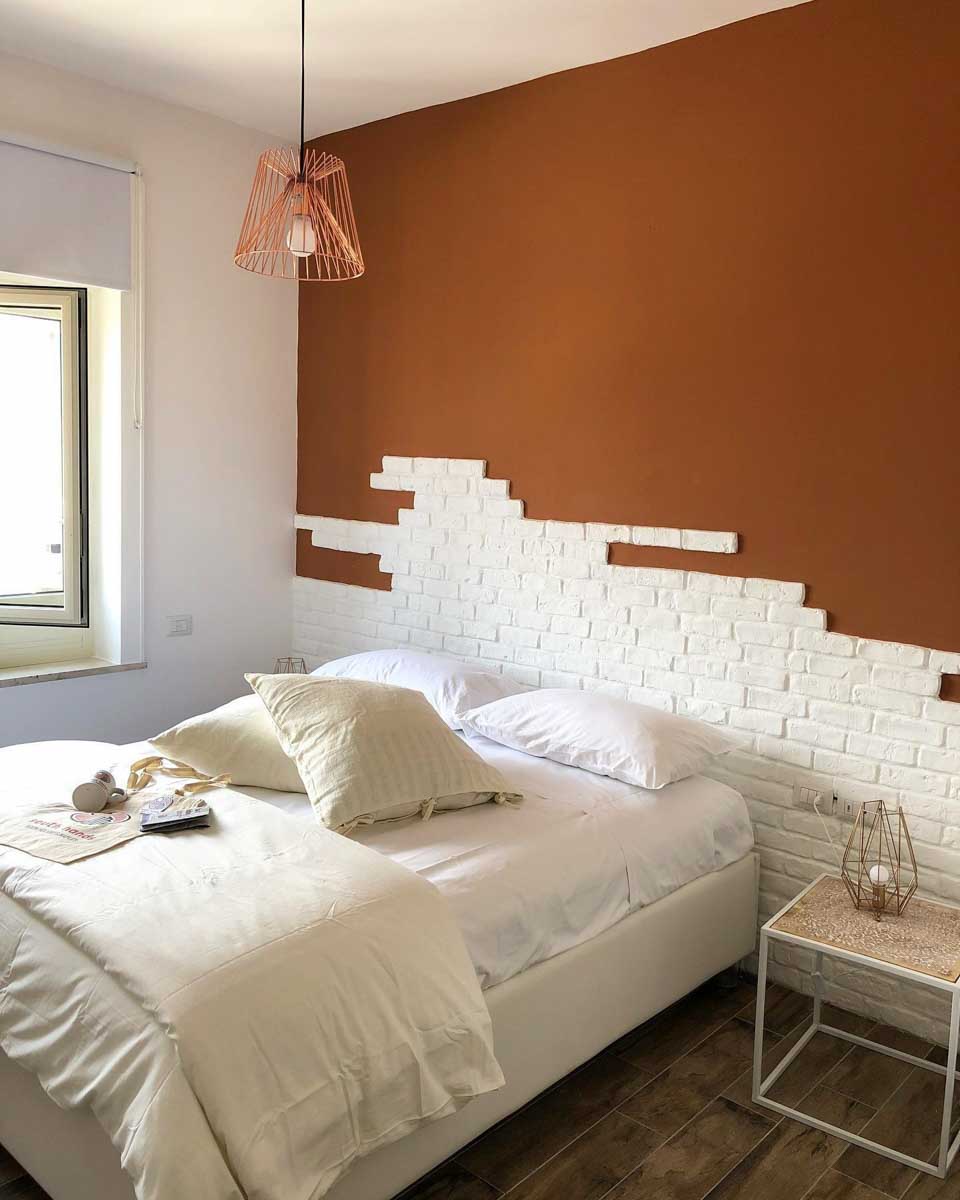 South Hands Luxury Rooms in Naples Italy