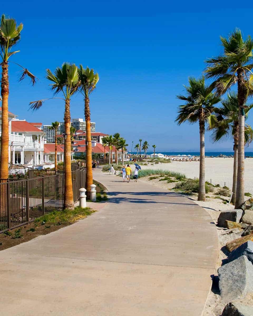 The boardwalk near Pacific Beach and Mission Bay in San Diego California (2)