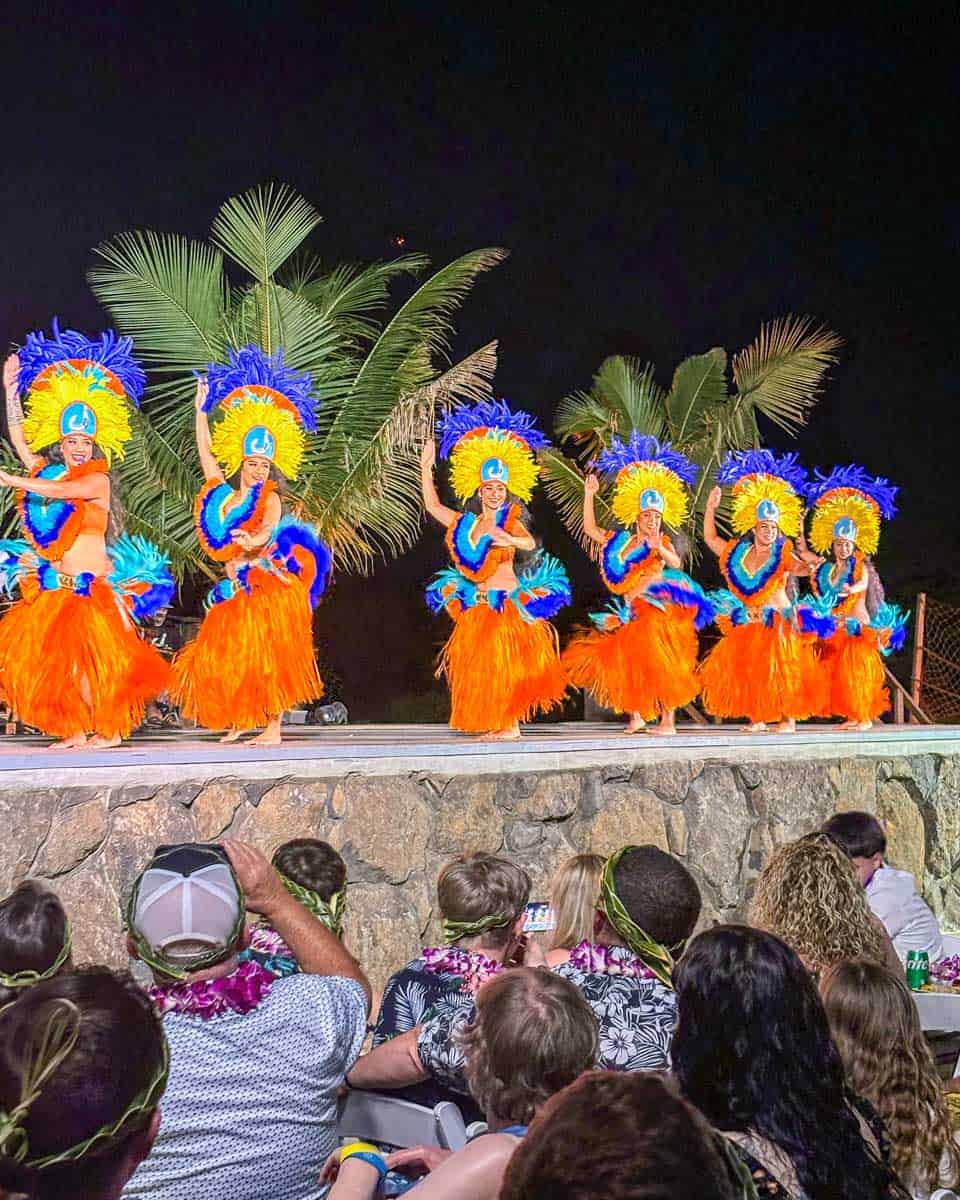 Women-dance-at-a-luau-on Kona Big Island Hawaii