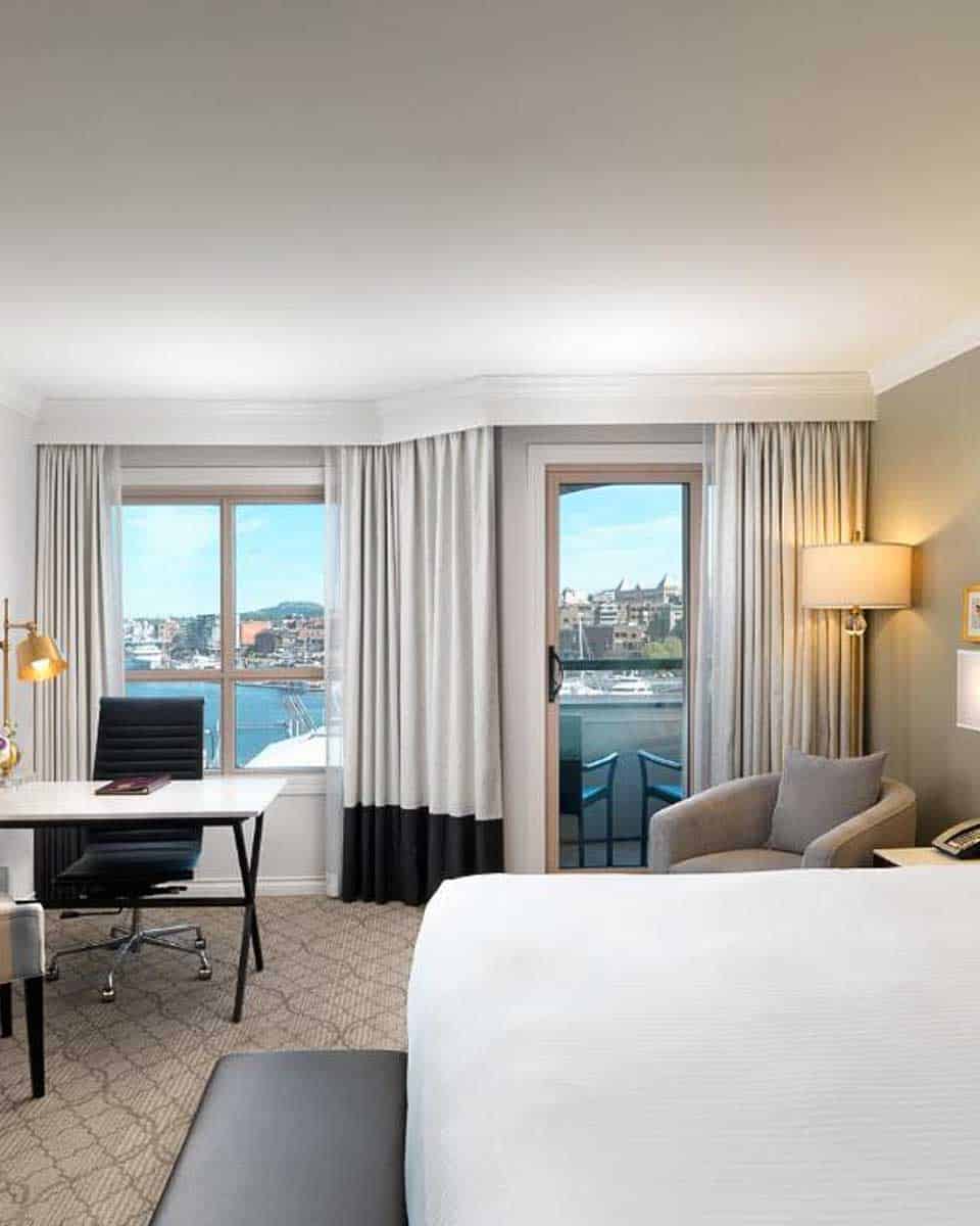 Hotel Grand Pacific in Victoria BC Canada (1)