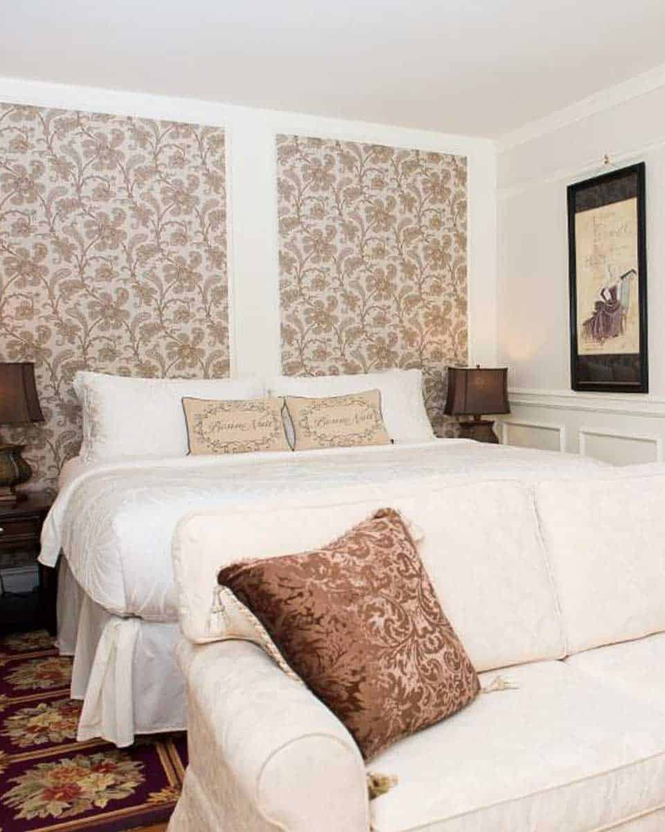 The Craigmyle Inn in Victoria BC Canada (1)