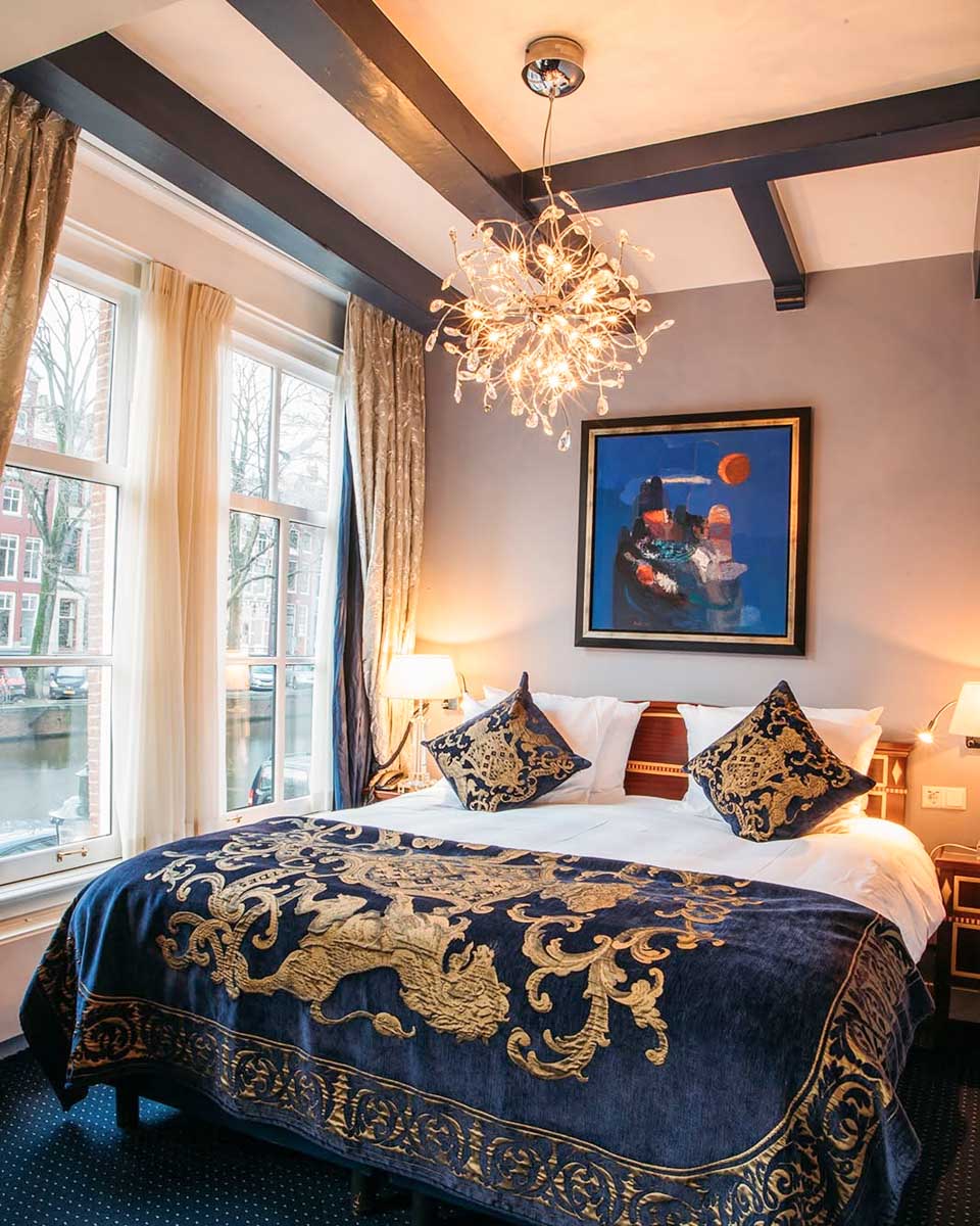A regal looking hotel room at the Ambassade Hotel Amsterdam