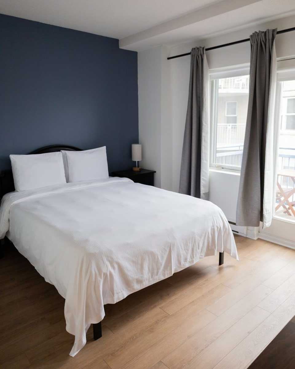 ByWard Blue Inn in Ottawa, Ontario Canada (2)