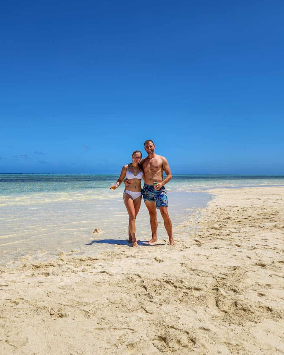 Daniel-and-Bailey-take-a-selfie-on-Matira Beach in Bora Bora