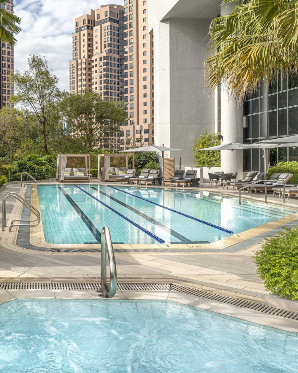 Four Seasons Hotel Singapore in Singapore 1