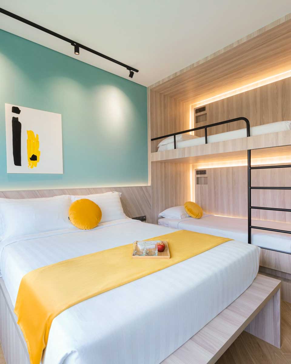 guestroom in 
Furama RiverFront in Singapore