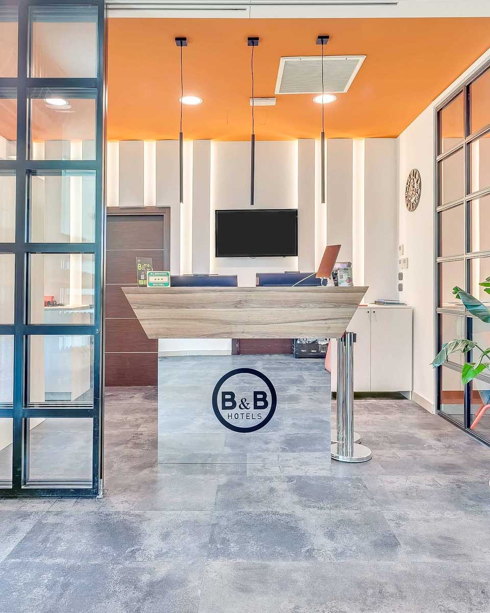 Lobby area at B&B Hotel Bergamo City
