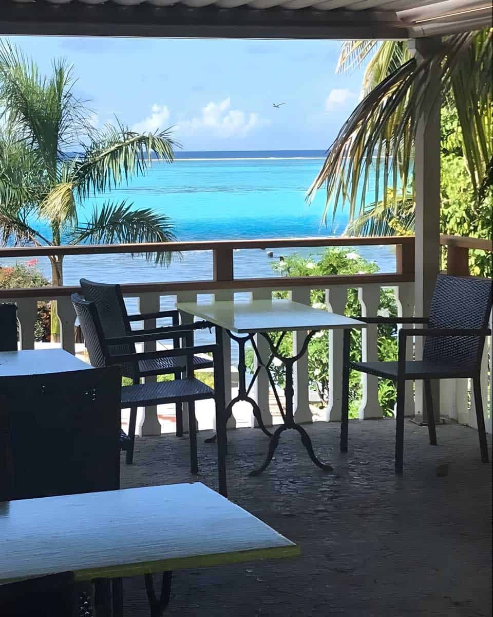 Moz Café in Moorea (1)