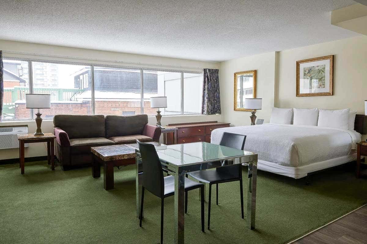 The Business Inn in Ottawa, Ontario, Canada
