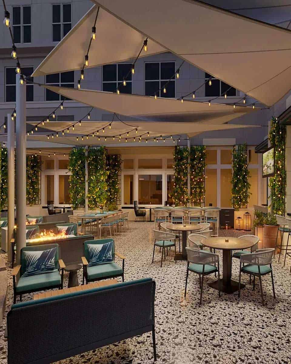 The Lowline Hotel in Charleston South Carolina (2)