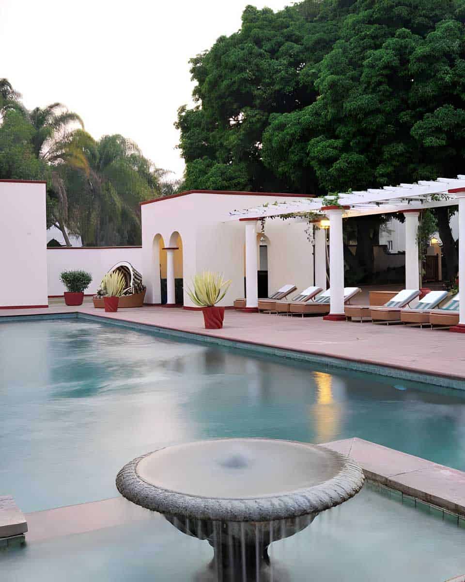 The Victoria Falls Hotel in Victoria Falls Zimbabwe (2)