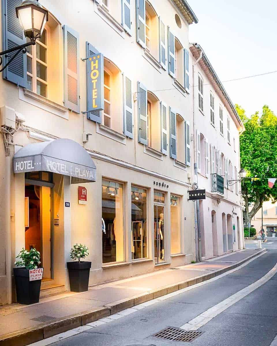 The outside of Hôtel Playa in St Tropez
