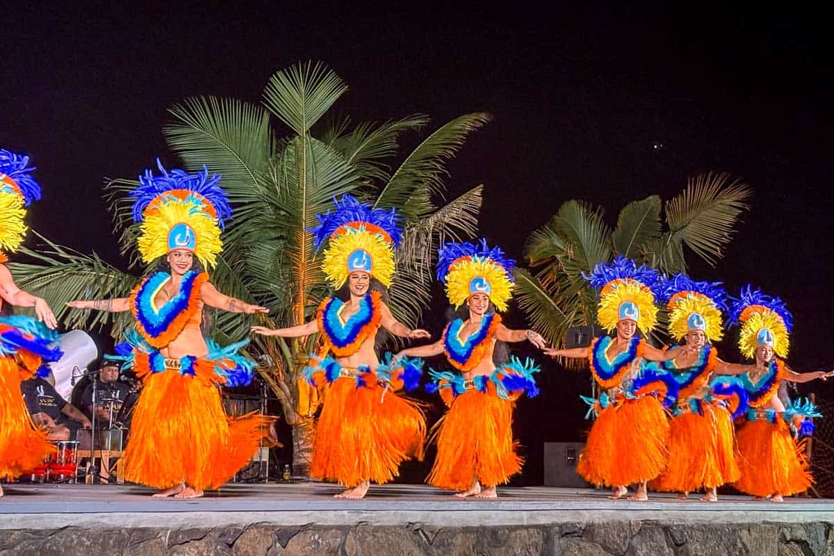 Women-dance-at-a-luau-in-Kauai Hawaii