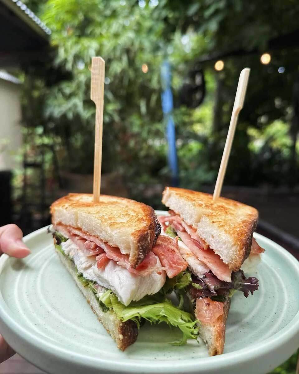 Eva's Cafe in Darwin Australia (1)