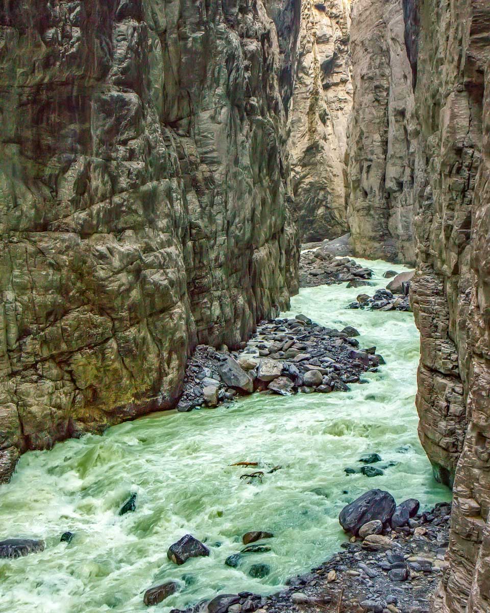 Glacier Canyon in Grindelwald, Switzerland (1)