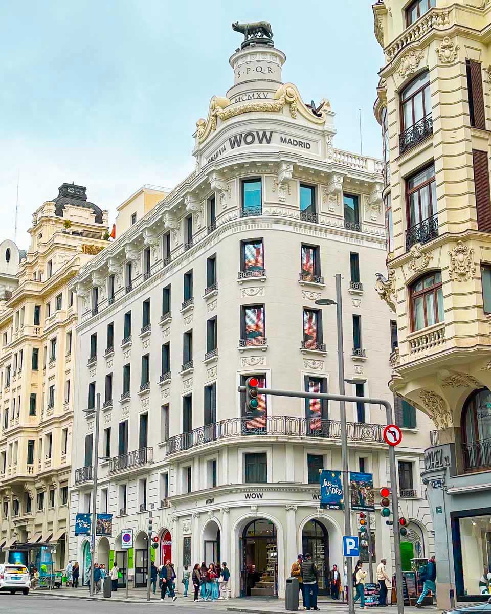 Gran-Via-shopping-street-in-Madrid