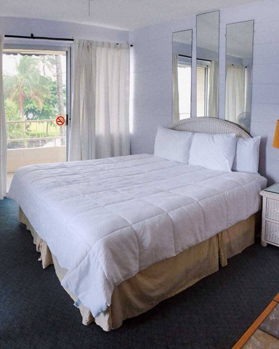 Hilo Reeds Bay Hotel on Big Island Hawaii (3)