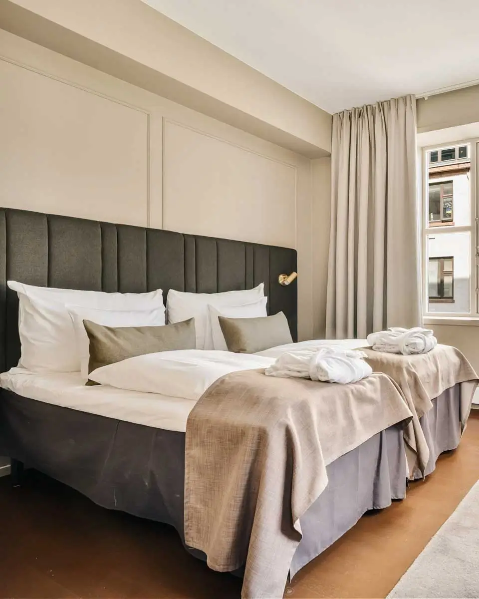 Home Hotel Bryggen in Bergen Norway (2)