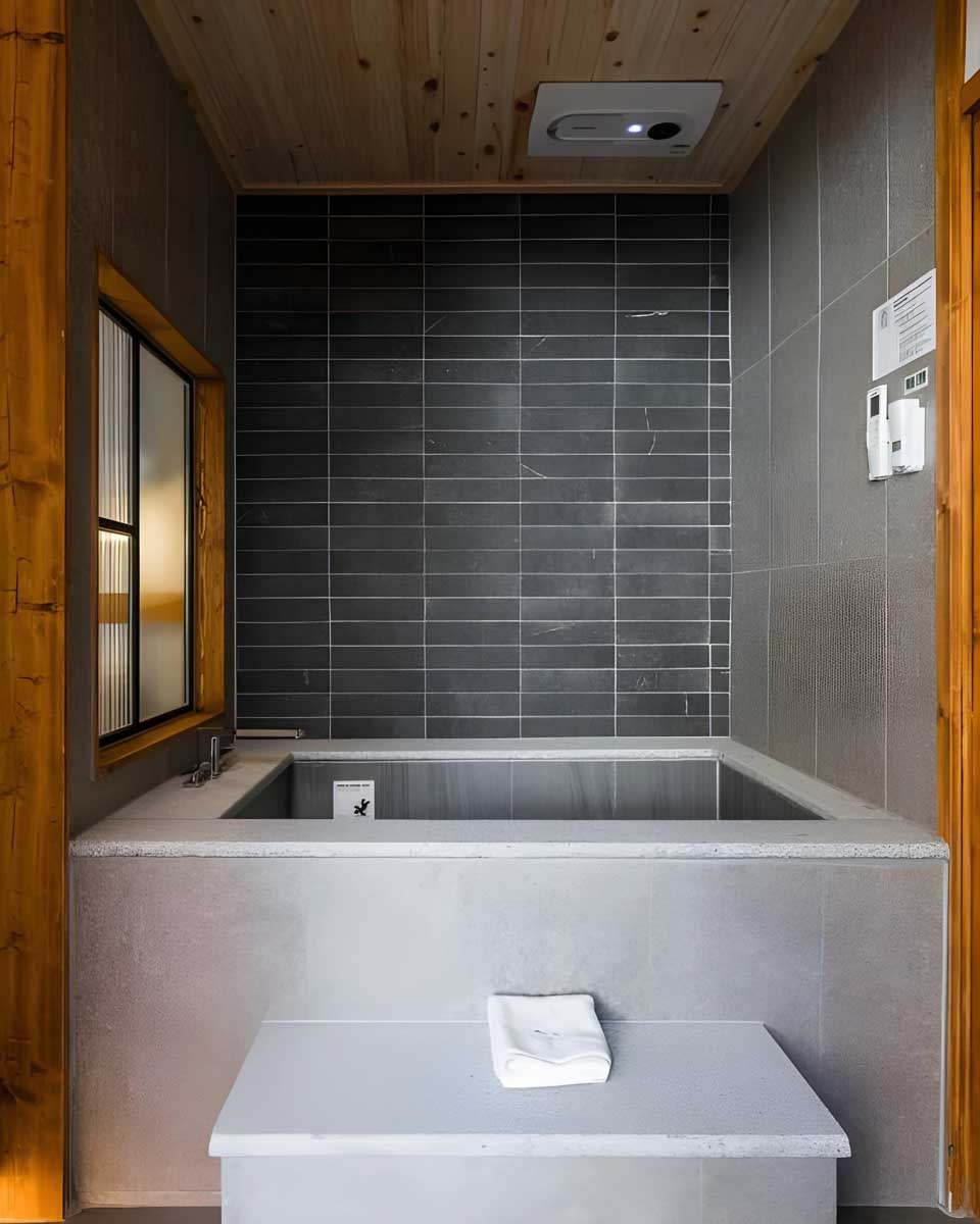 Luxury Hanok Warm Nest Retreat in Seoul South Korea (2)