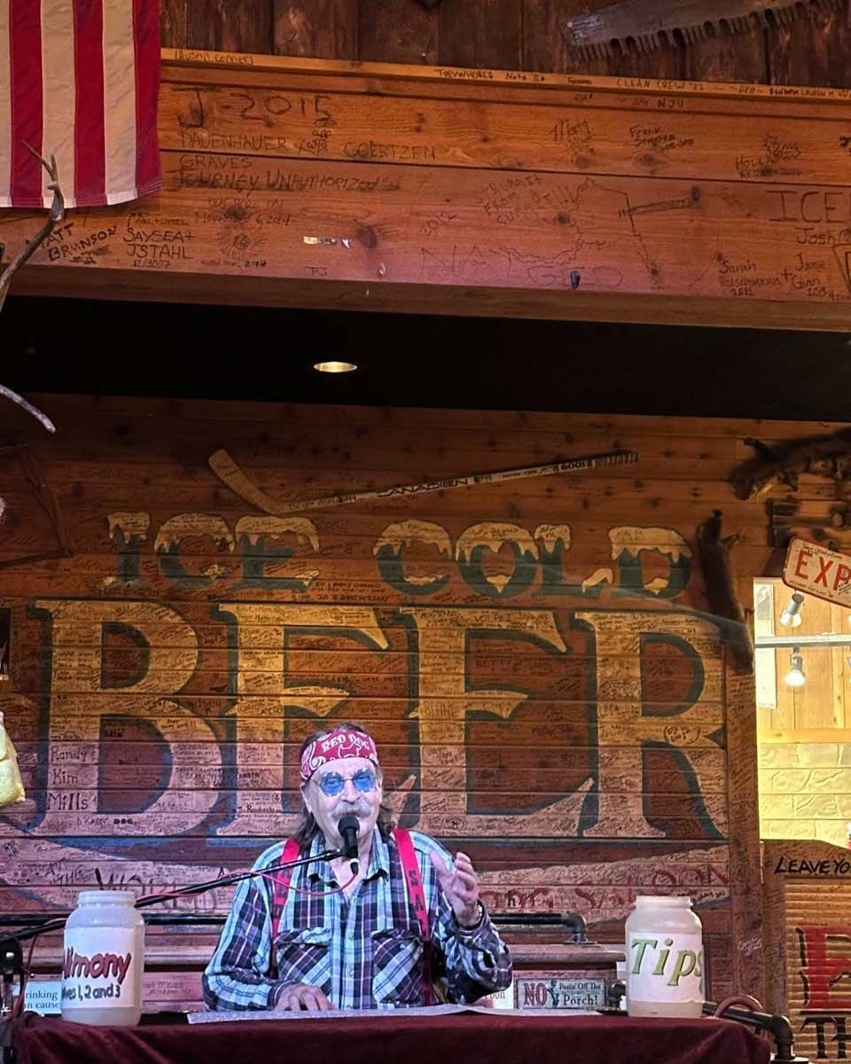 Red Dog Saloon in Juneau Alaska (2)