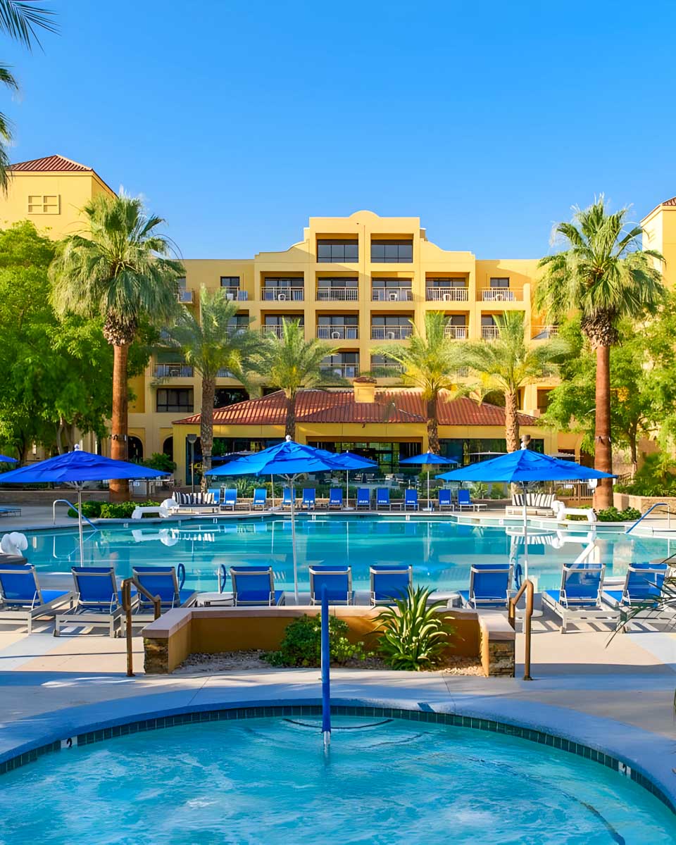 Renaissance Palm Springs Hotel in Palm Springs California (2)
