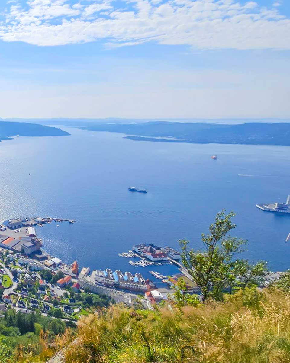 Stoltzekleiven viewpoint in Bergen Norway (1)