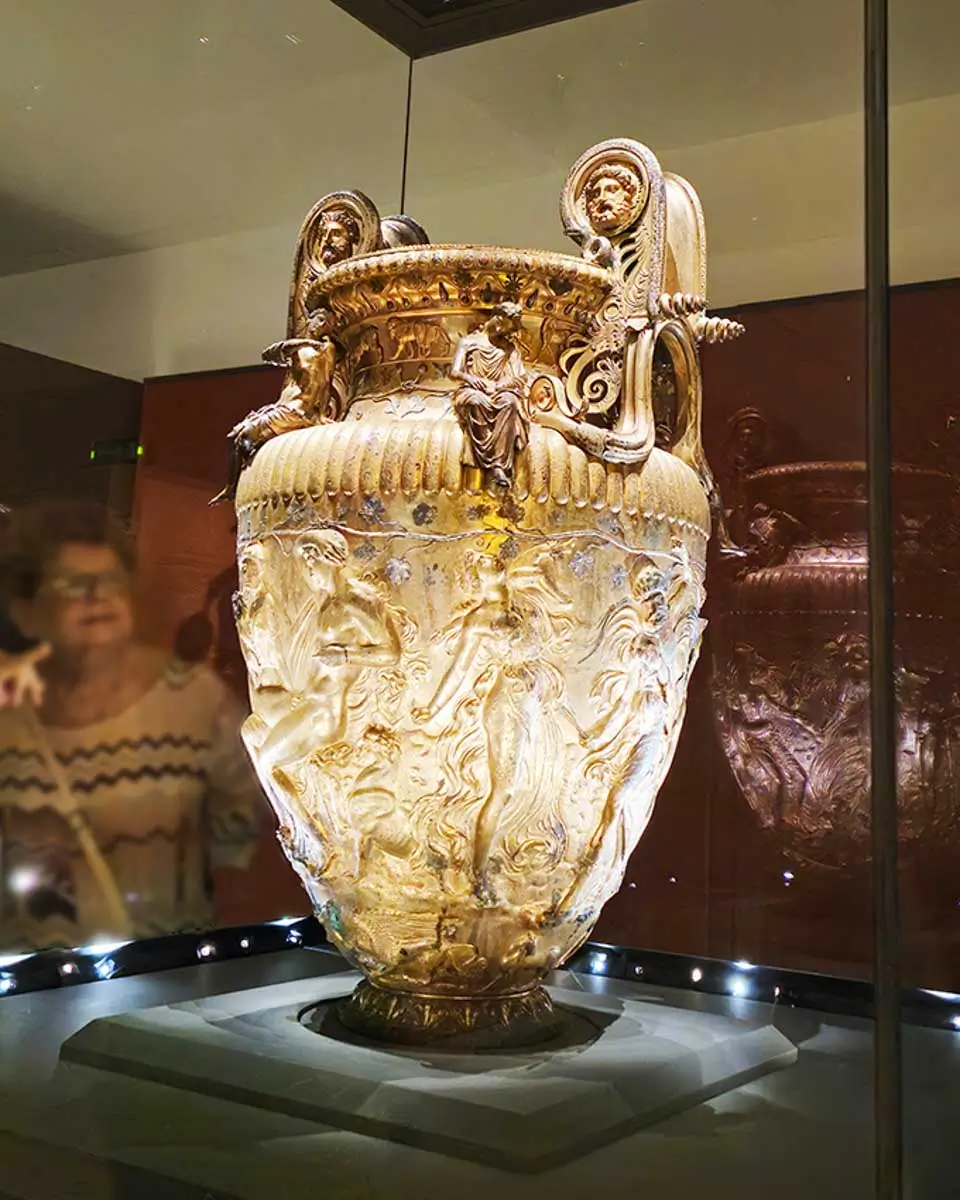 Archaeological Museum of Thessaloniki in Thessaloniki Greece (1)-2