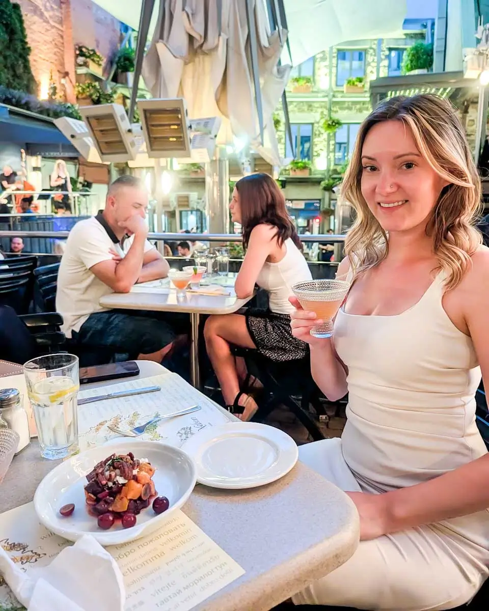 Bailey's friend at the Jardin Nelson restaurant in Montreal, Quebec