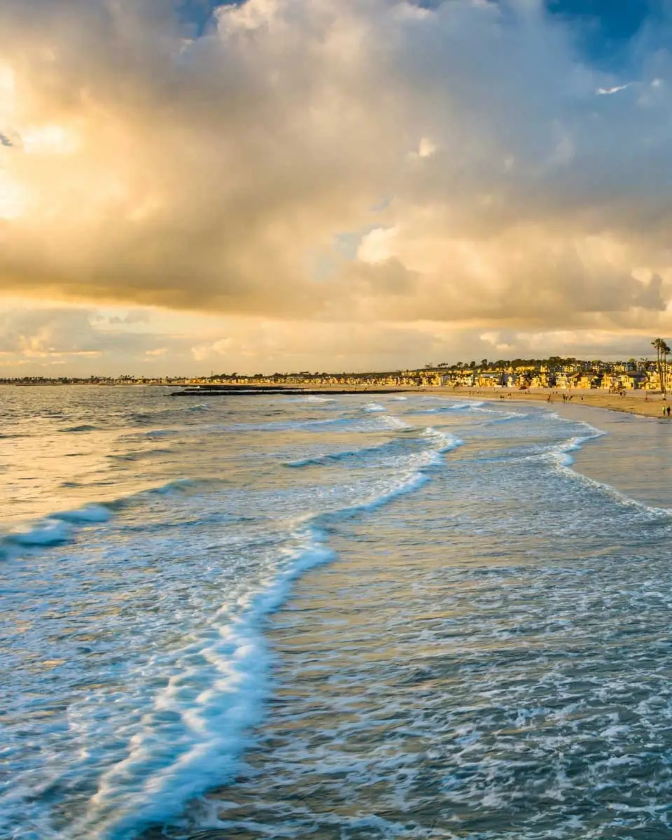 Beach-view-at-Newport-at-sunset, Newport Beach, California