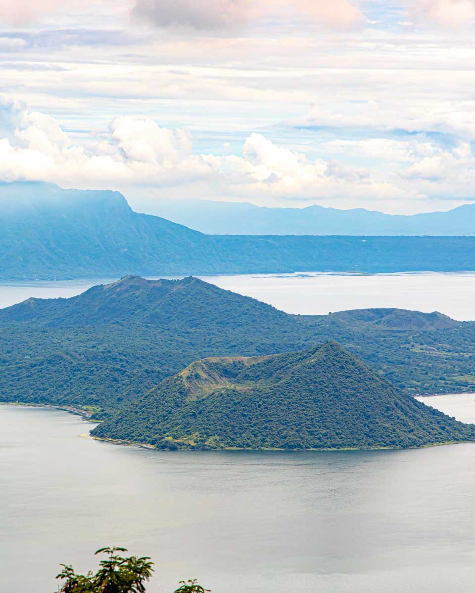 Beautiful-view-of-Taal-lake-in-Tagaytay-seen-on-a-tour-from-Manila Philippines